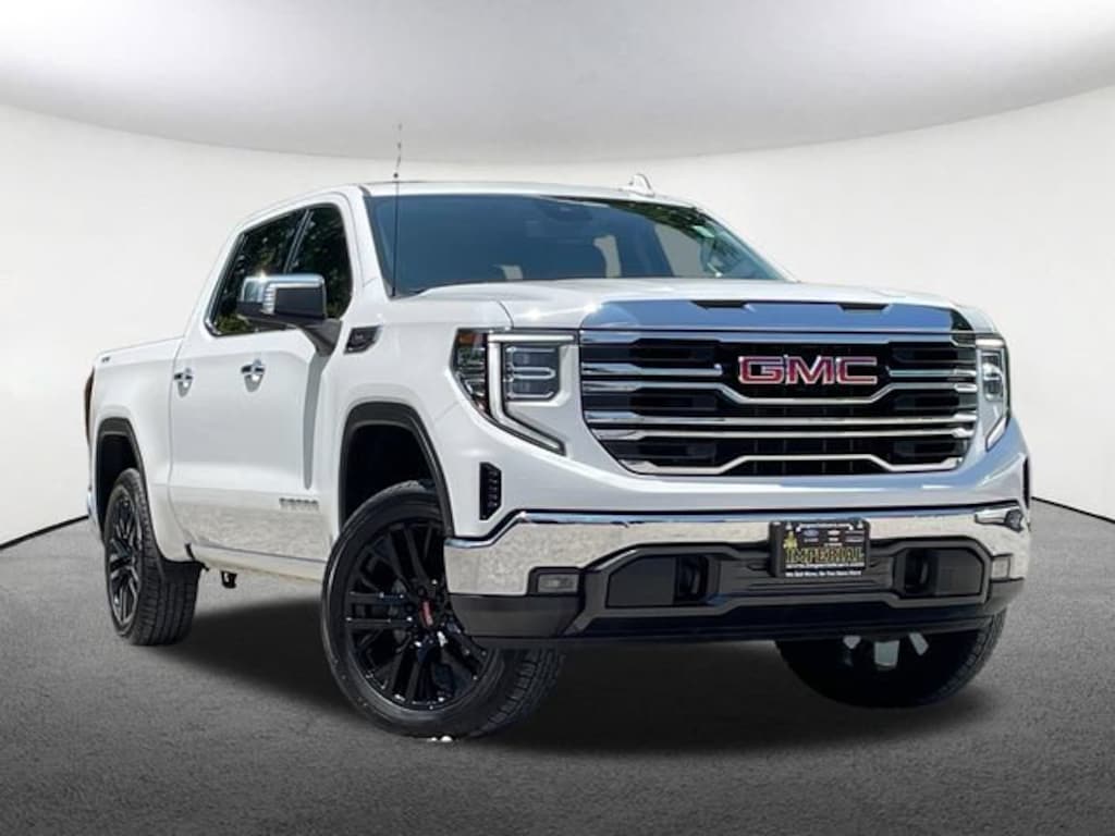 Used 2023 GMC Sierra 1500 SLT Truck Crew Cab