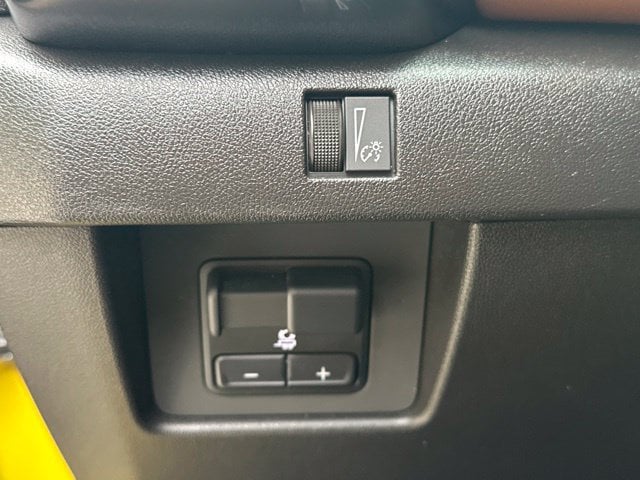 2023 GMC Canyon AT4 - Photo 24