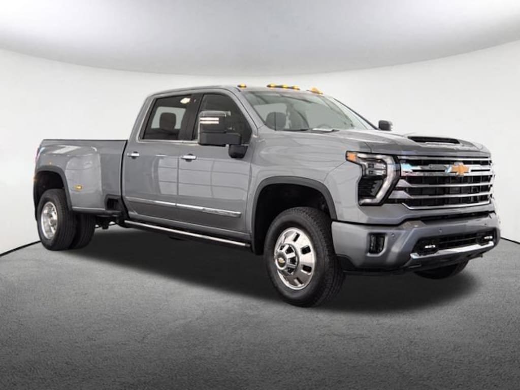 Used 2025 Chevrolet Silverado 3500 HD High Country DRW Truck Crew Cab