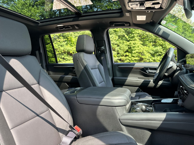 2026 Chevrolet Suburban Z71 - Photo 17
