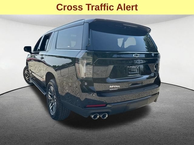 2026 Chevrolet Suburban Z71 - Photo 10