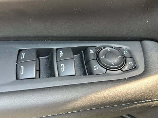 2026 Chevrolet Suburban Z71 - Photo 28