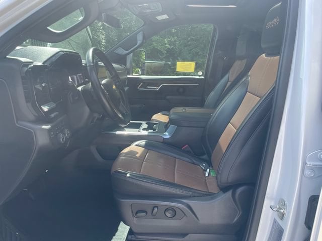 2024 Chevrolet Silverado 2500HD High Country - Photo 39