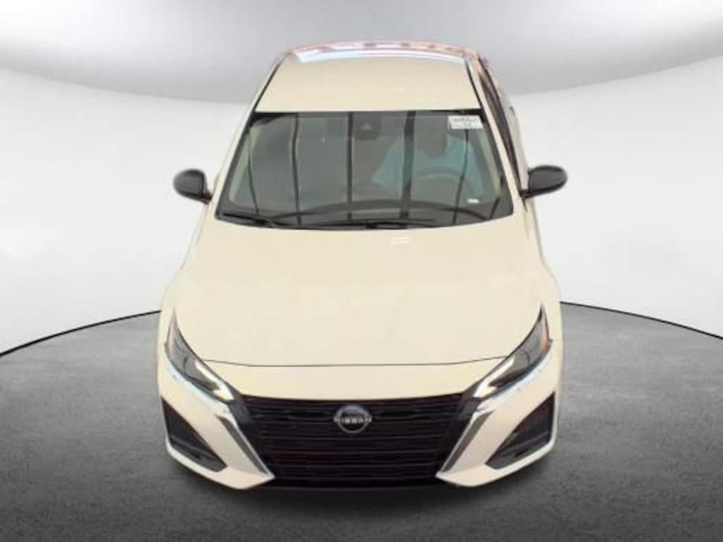 Used 2024 Nissan Altima 2.5 S Sedan