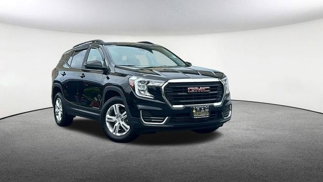 Used 2022 GMC Terrain SLE with VIN 3GKALTEV2NL285882 for sale in Mendon, MA