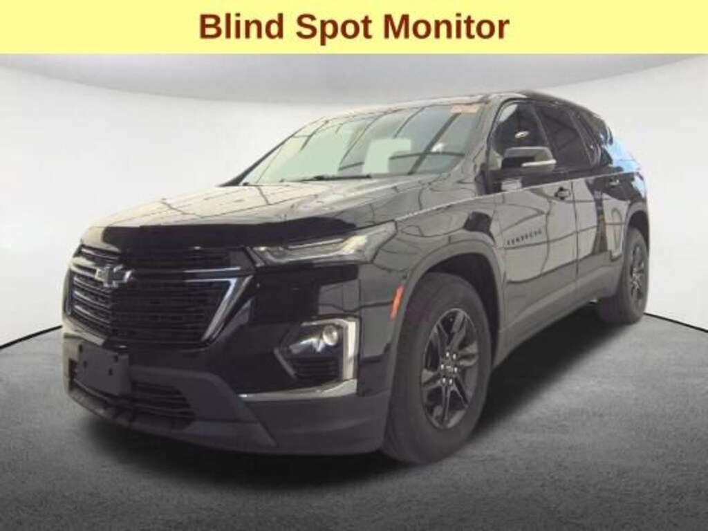 Used 2023 Chevrolet Traverse LT Cloth SUV