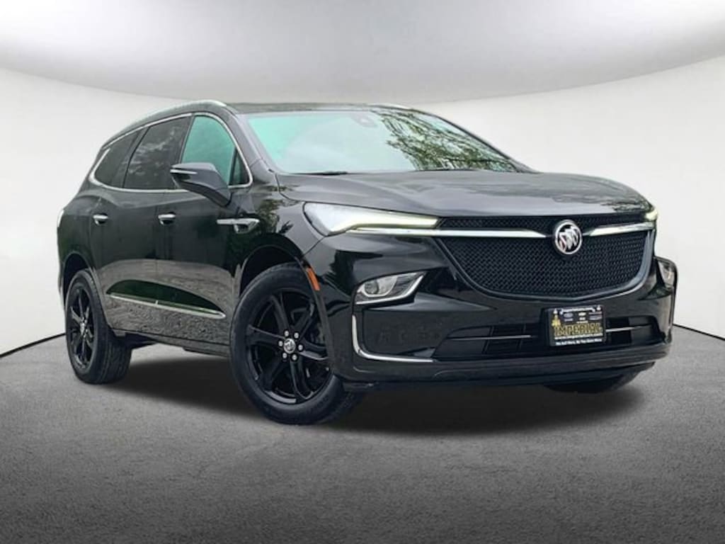 Used 2024 Buick Enclave Essence SUV