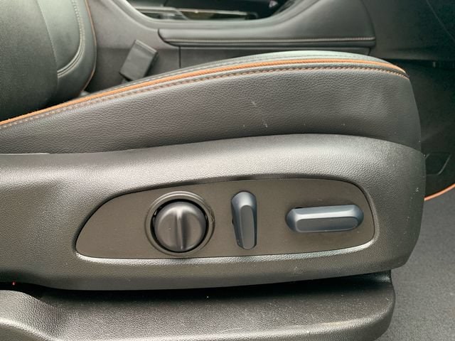 2023 GMC Acadia AT4 - Photo 15