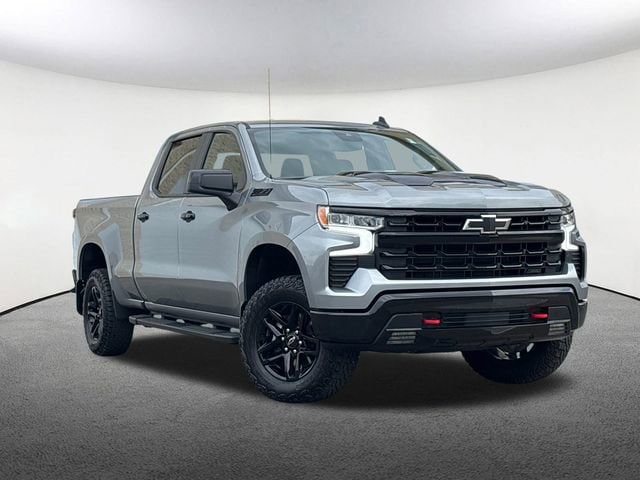 Used 2024 Chevrolet Silverado 1500 LT Trail Boss with VIN 3GCUDFED1RG205887 for sale in Mendon, MA