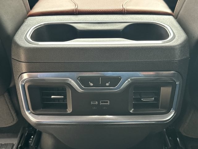 2025 GMC Sierra 2500HD Denali Ultimate - Photo 20