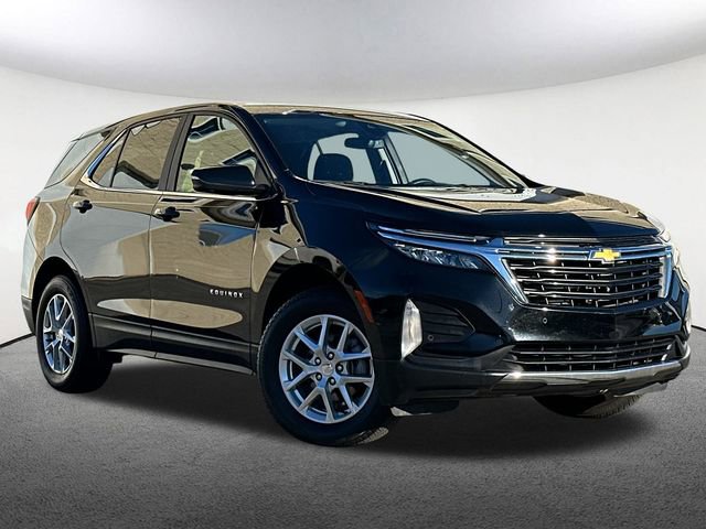 2024 Chevrolet Equinox LT photo 2