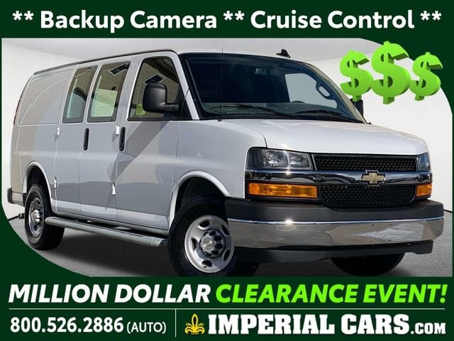 2024 Chevrolet Express Cargo Work Van's photo
