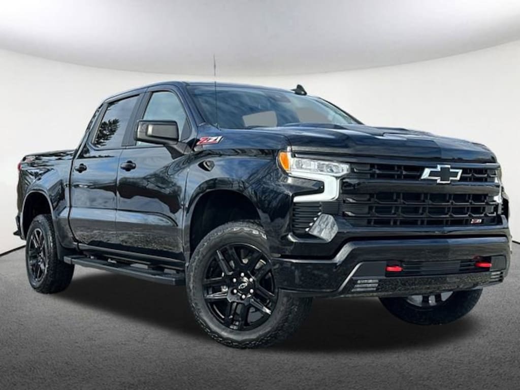 Used 2024 Chevrolet Silverado 1500 LT Trail Boss Truck Crew Cab