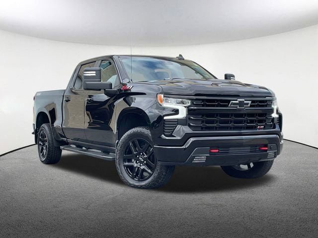 Used 2022 Chevrolet Silverado 1500 LT Trail Boss with VIN 3GCUDFEL5NG503893 for sale in Mendon, MA