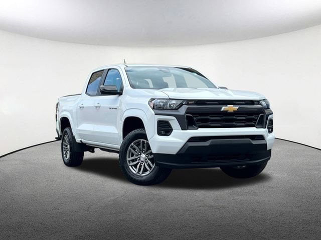 Used 2023 Chevrolet Colorado LT with VIN 1GCPTCEK6P1124263 for sale in Mendon, MA