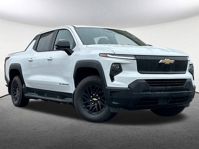 Used 2024 Chevrolet Silverado EV Work Truck with VIN 1GC10VEL7RU208001 for sale in Mendon, MA