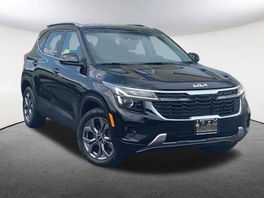 Used 2024 Kia Seltos S SUV