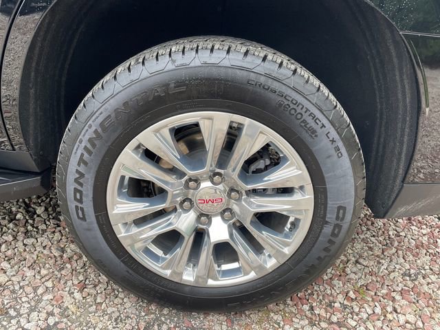 2025 GMC Yukon Denali - Photo 19