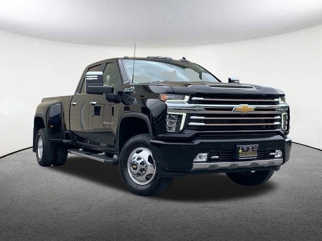 Used 2022 Chevrolet Silverado 3500HD High Country with VIN 1GC4YVEY9NF318466 for sale in Mendon, MA