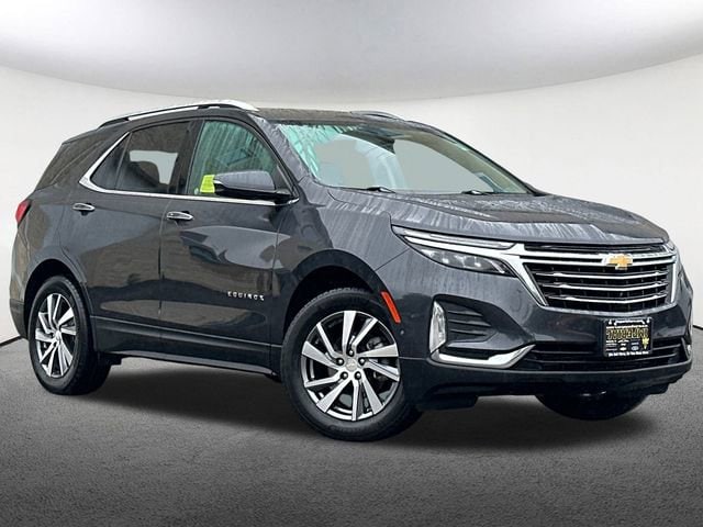 Used 2022 Chevrolet Equinox Premier with VIN 2GNAXXEV3N6106221 for sale in Mendon, MA