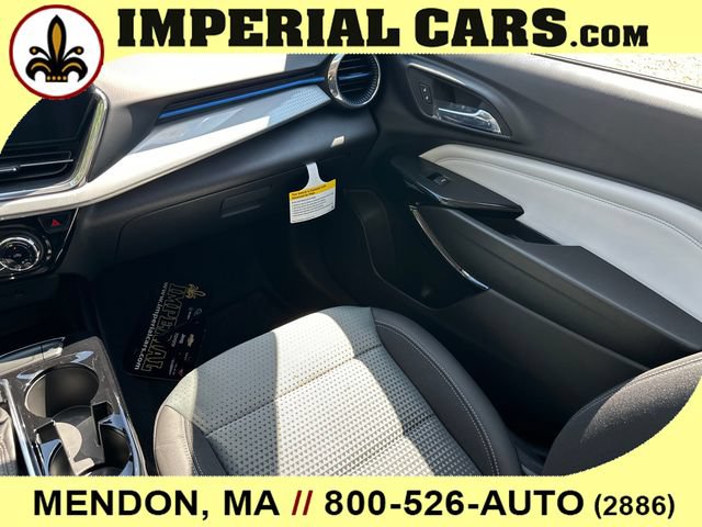 2026 Chevrolet Trax LT - Photo 17