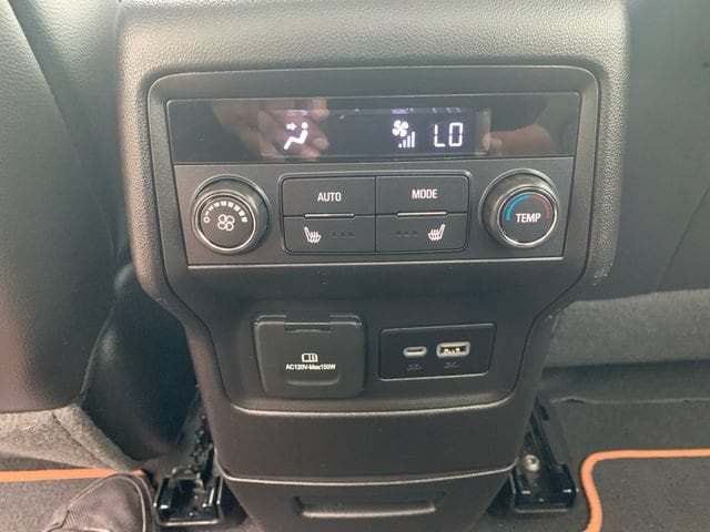 2023 GMC Acadia AT4 - Photo 19