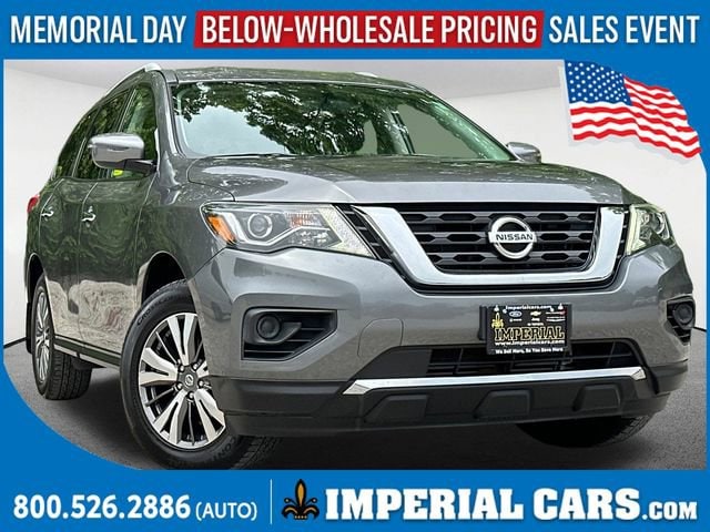 2019 Nissan Pathfinder S 4WD's photo