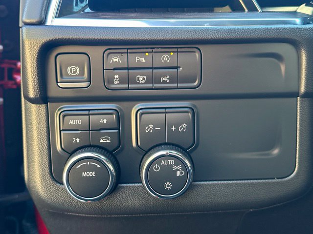 2025 Chevrolet Tahoe LS - Photo 25