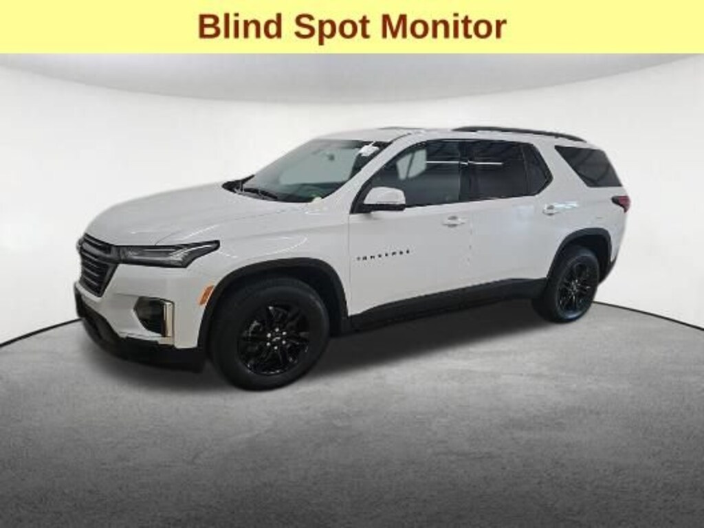 Used 2023 Chevrolet Traverse LT Cloth SUV