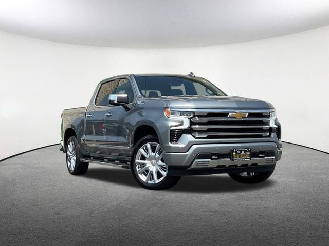 Used 2023 Chevrolet Silverado 1500 High Country with VIN 1GCUDJE81PZ135665 for sale in Mendon, MA