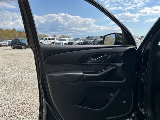 2023 Chevrolet Traverse High Country - Photo 27