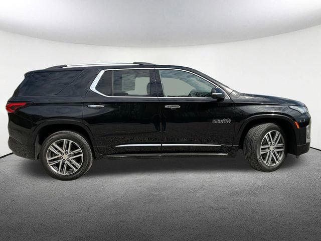 2023 Chevrolet Traverse High Country - Photo 16
