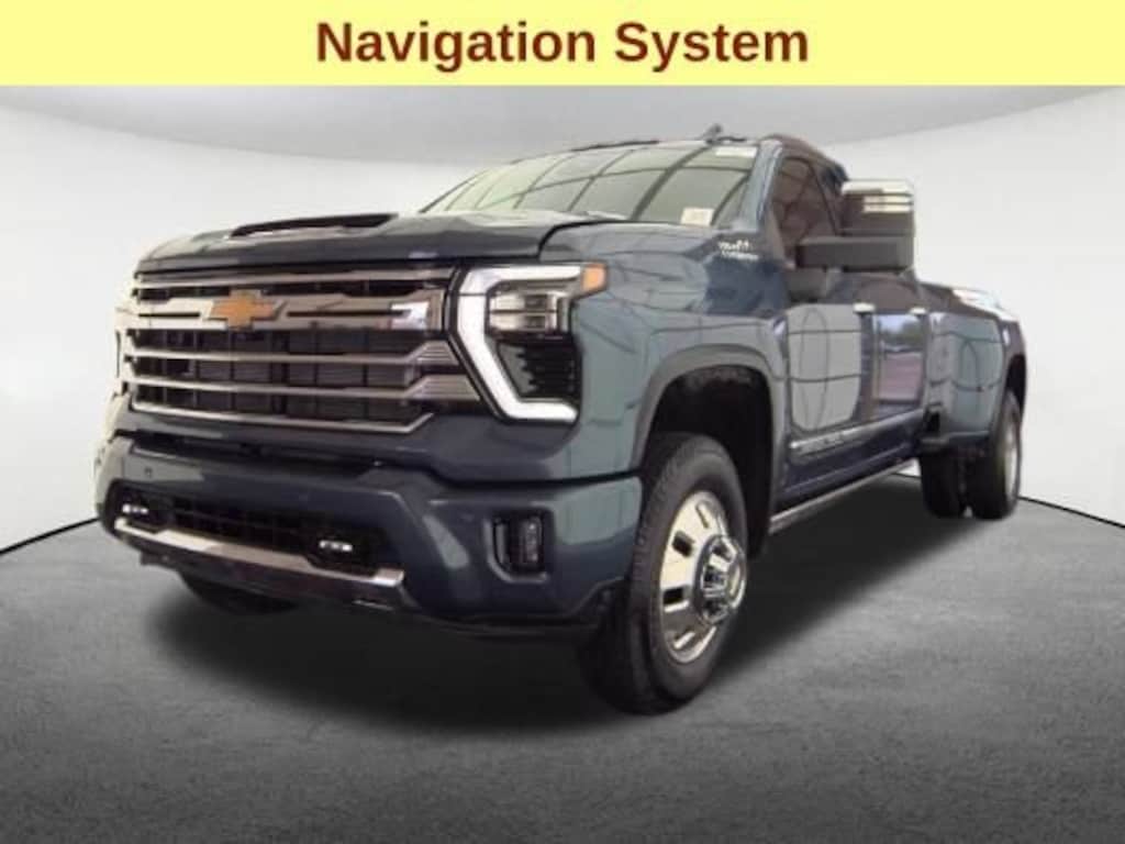 Used 2025 Chevrolet Silverado 3500 HD High Country DRW Truck Crew Cab