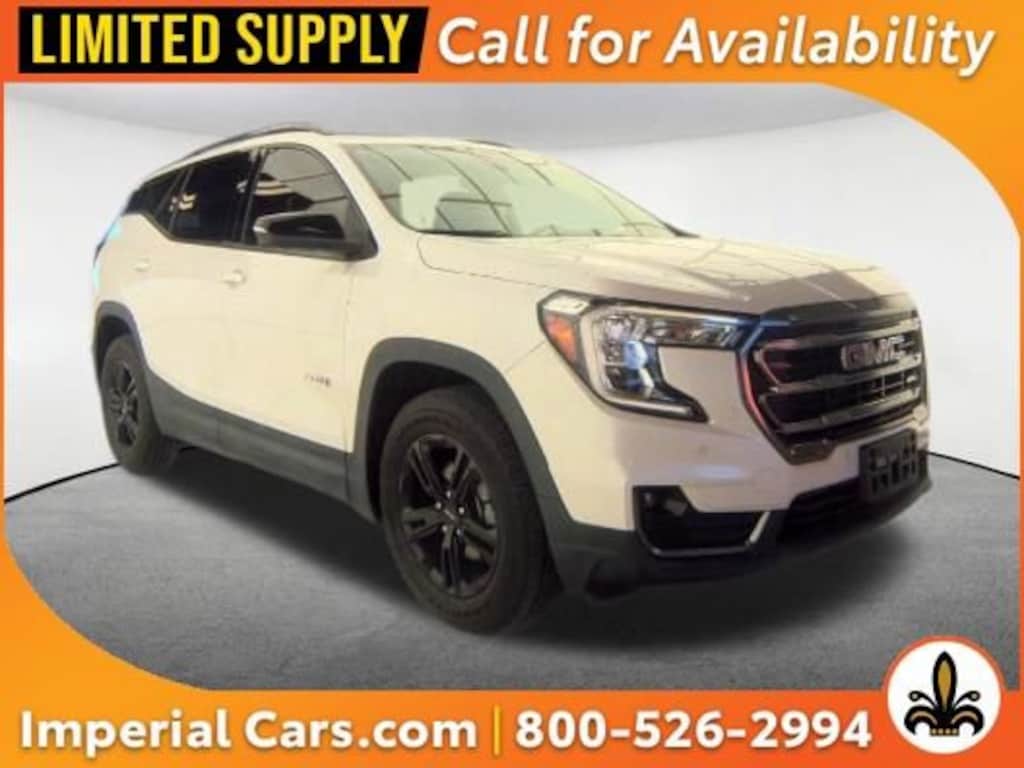 Used 2022 GMC Terrain AT4 SUV