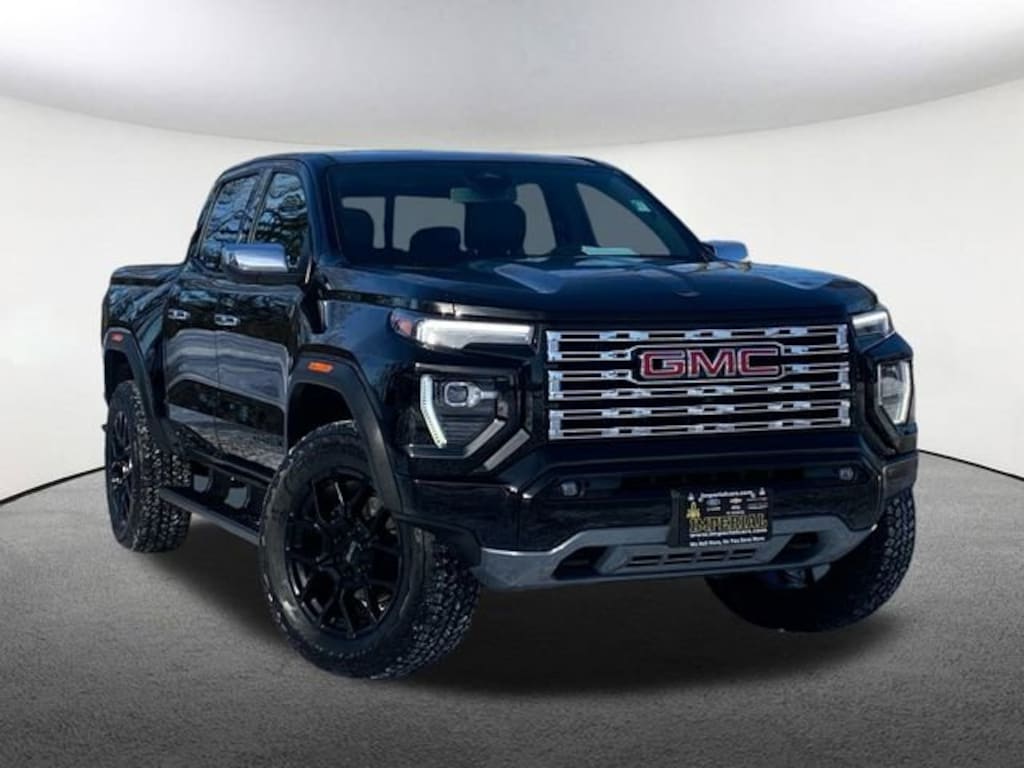 Used 2024 GMC Canyon Denali Truck Crew Cab