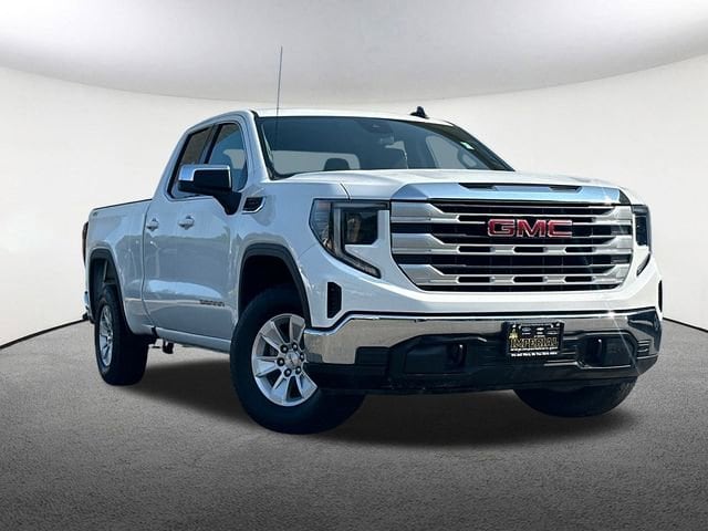 Used 2022 GMC Sierra 1500 SLE with VIN 1GTRUBED5NZ544242 for sale in Mendon, MA