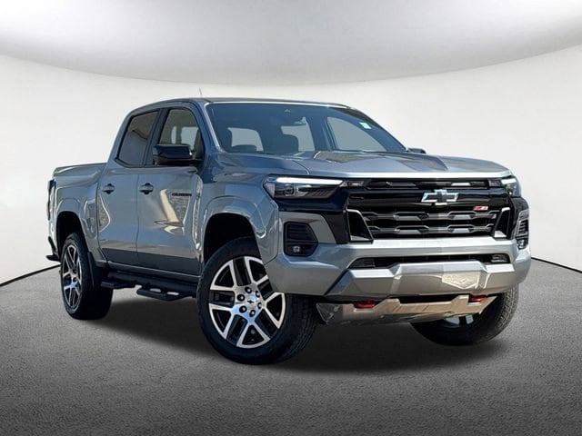 Used 2023 Chevrolet Colorado Z71 with VIN 1GCPTDEKXP1145879 for sale in Mendon, MA