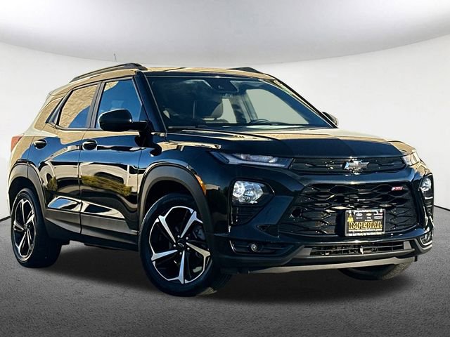 2023 Chevrolet Trailblazer RS photo 2