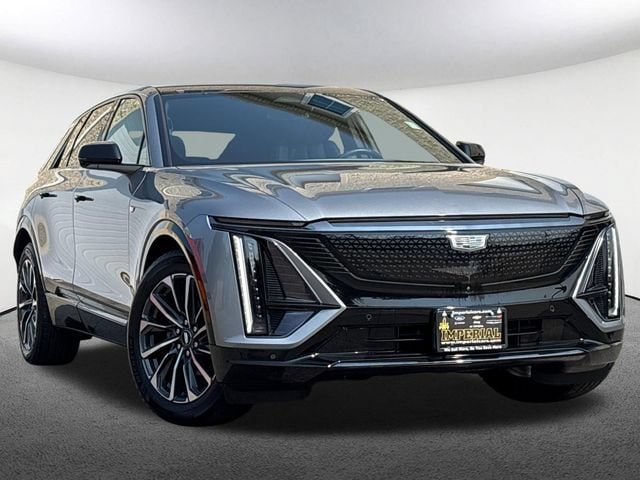 Used 2024 Cadillac LYRIQ Sport 1 with VIN 1GYKPTRLXRZ134987 for sale in Mendon, MA