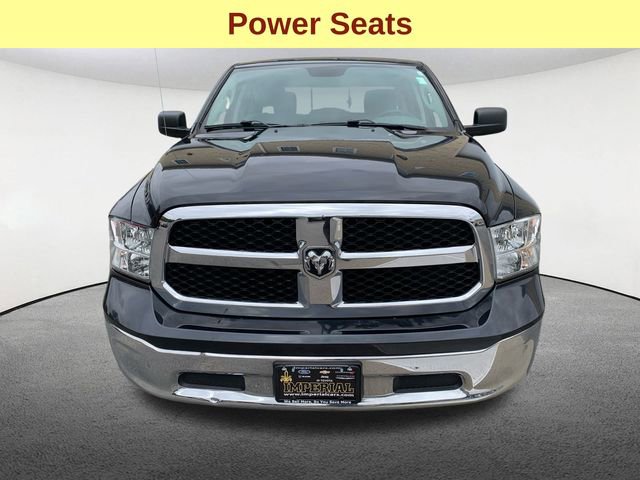 2019 Ram 1500 Classic SLT photo 3