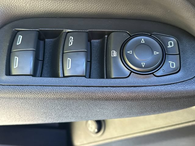 2024 Chevrolet Equinox LT - Photo 24