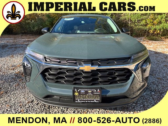 New 2026 Chevrolet Trax LS SUV