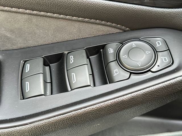 2023 Chevrolet Traverse High Country - Photo 29