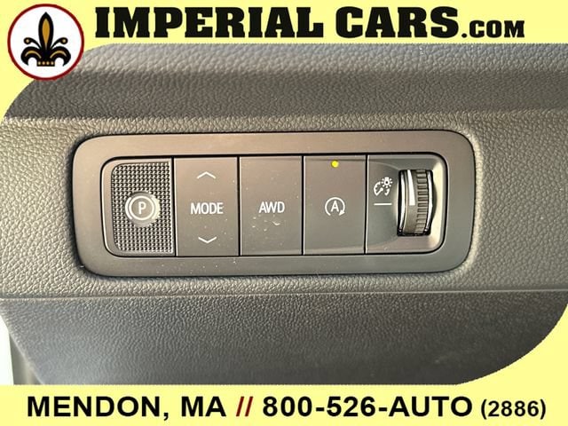 2027 Chevrolet Traverse LT - Photo 23