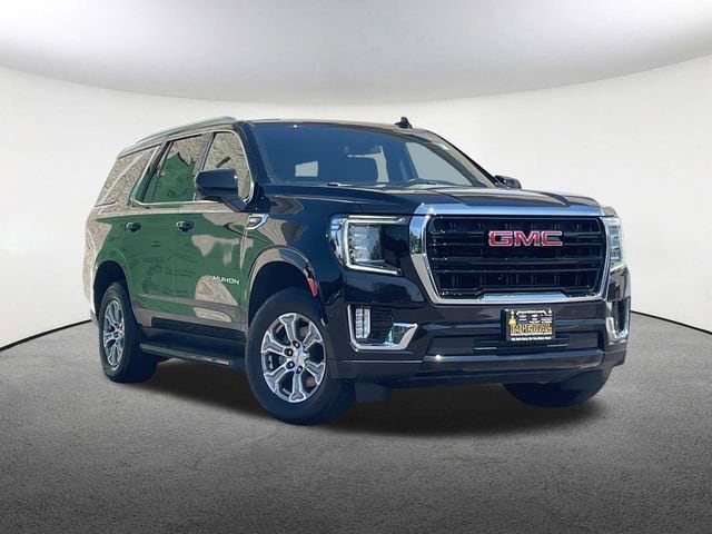 Used 2022 GMC Yukon SLE with VIN 1GKS2AKD1NR233675 for sale in Mendon, MA