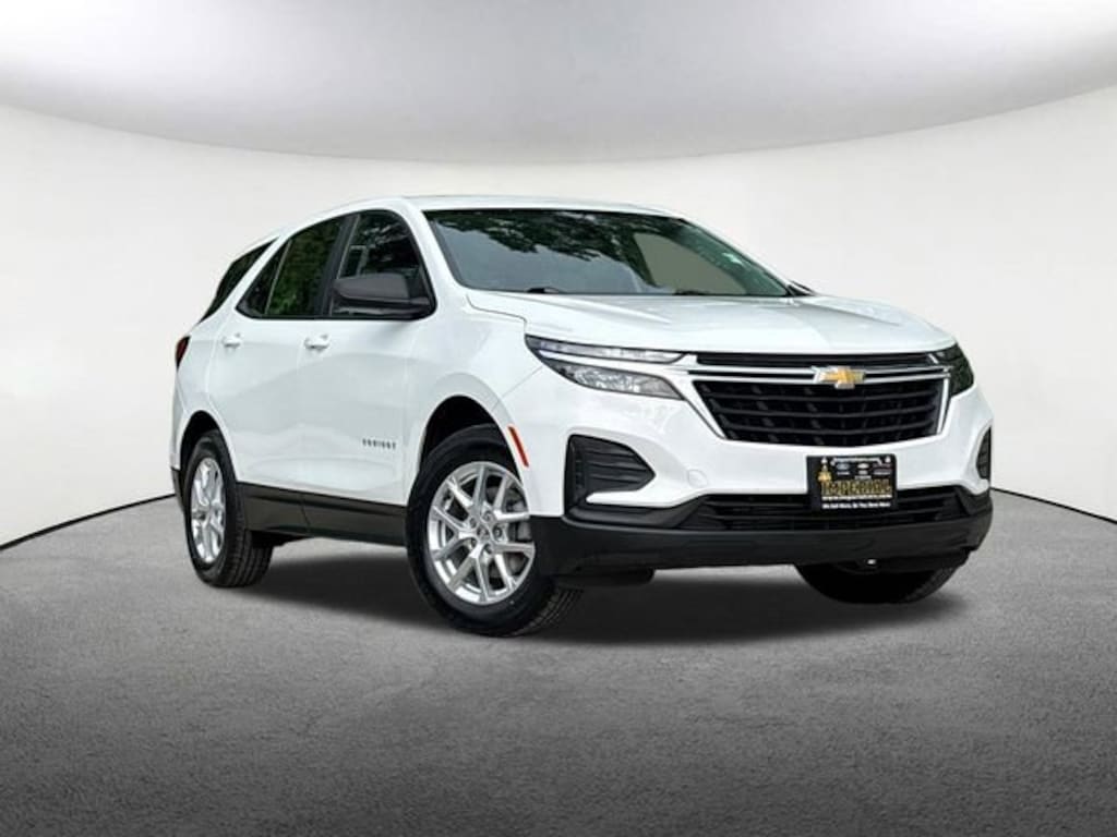 Used 2022 Chevrolet Equinox LS SUV