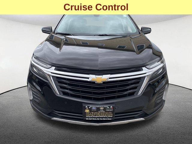 2024 Chevrolet Equinox LT photo 3