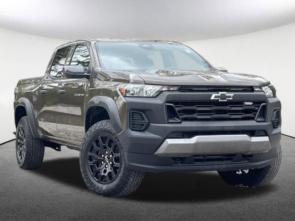 Used 2025 Chevrolet Colorado Trail Boss Truck Crew Cab