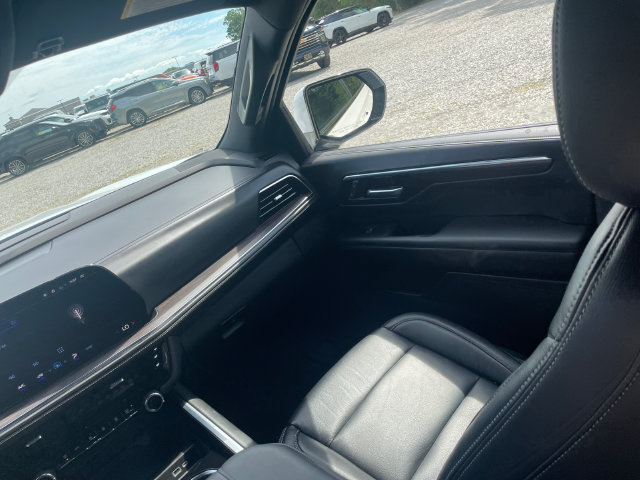 2025 Chevrolet Tahoe LS - Photo 24