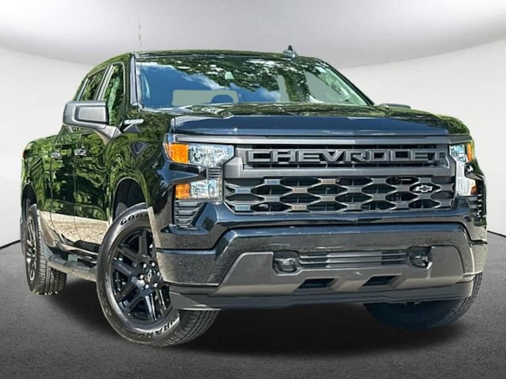 Used 2024 Chevrolet Silverado 1500 Custom Truck